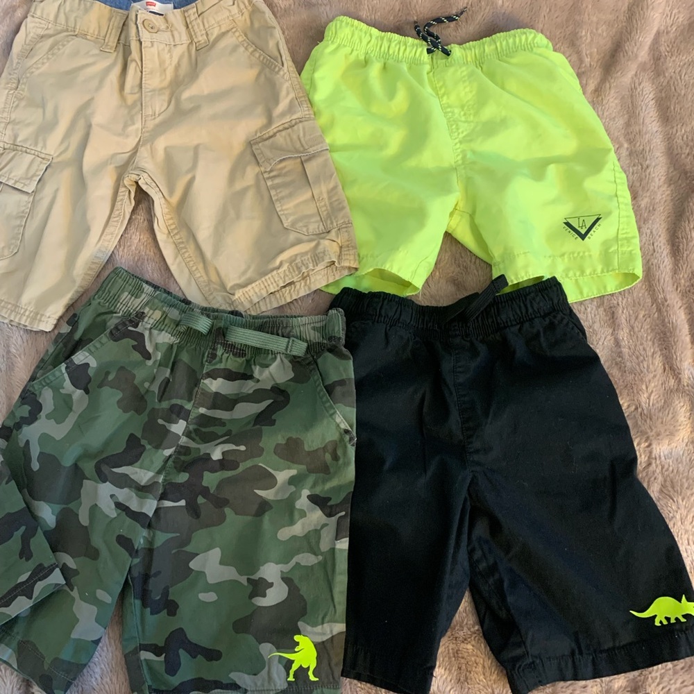 BUNDLE OF 4 BOY SHORTS SIZE 7 - Picture 1 of 9